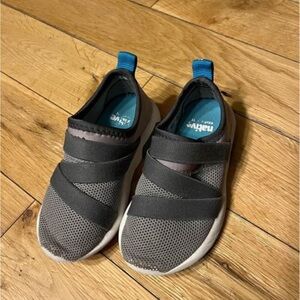 Native loafer slip ons 9